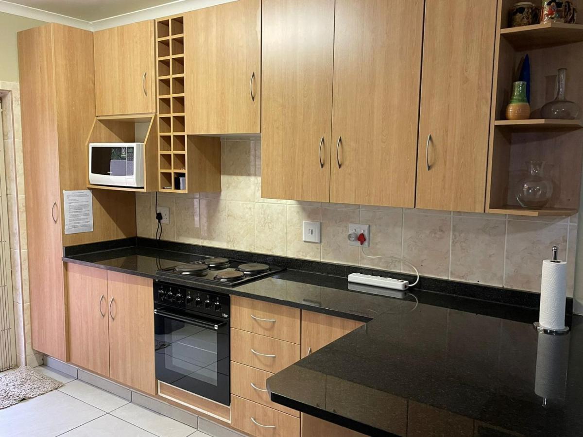 Sea Casa Apartment Scottburgh Bagian luar foto