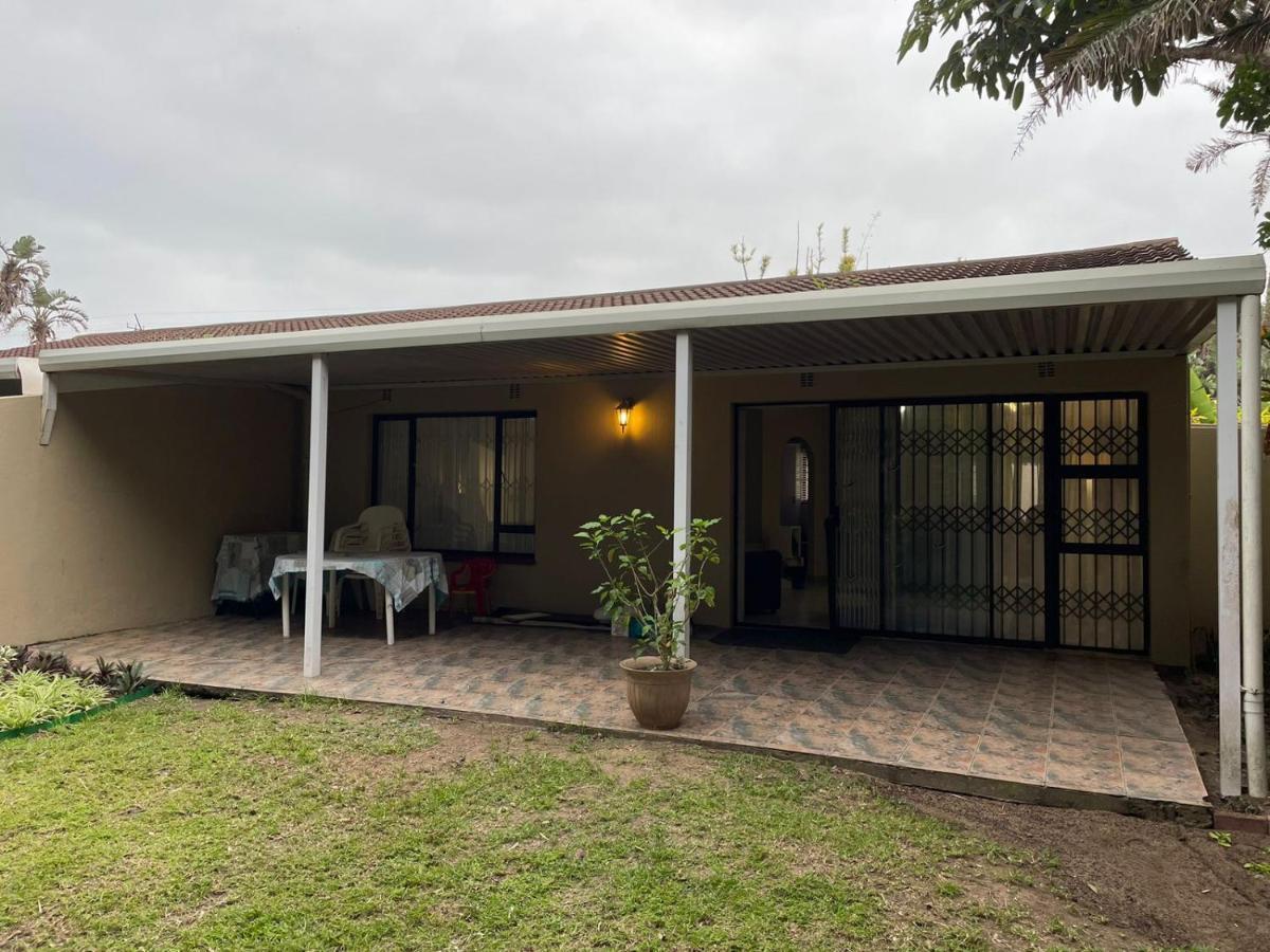 Sea Casa Apartment Scottburgh Bagian luar foto